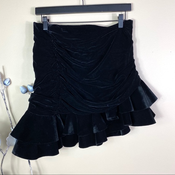Zara Draped Mini Skirt in Velvet Black Blogger Fav - Picture 11 of 14